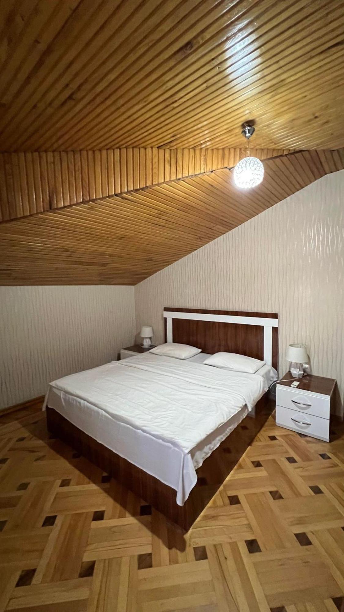 Hotel Marco Polo à Koutaïssi Extérieur photo