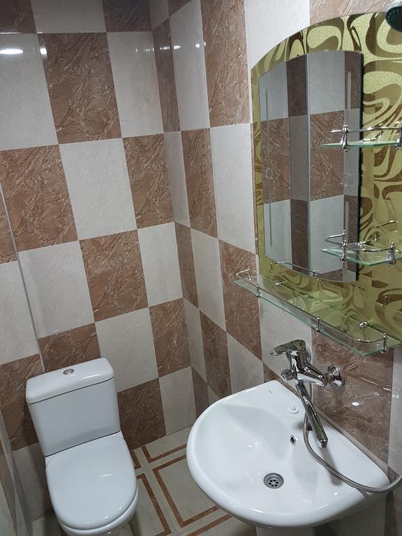 Hotel Marco Polo à Koutaïssi Extérieur photo