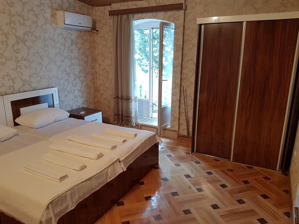 Hotel Marco Polo à Koutaïssi Extérieur photo